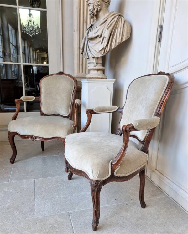 PAIR OF LOUIS XV ARMCHAIRS WITH MAKERS STAMPS CIRCA 1770